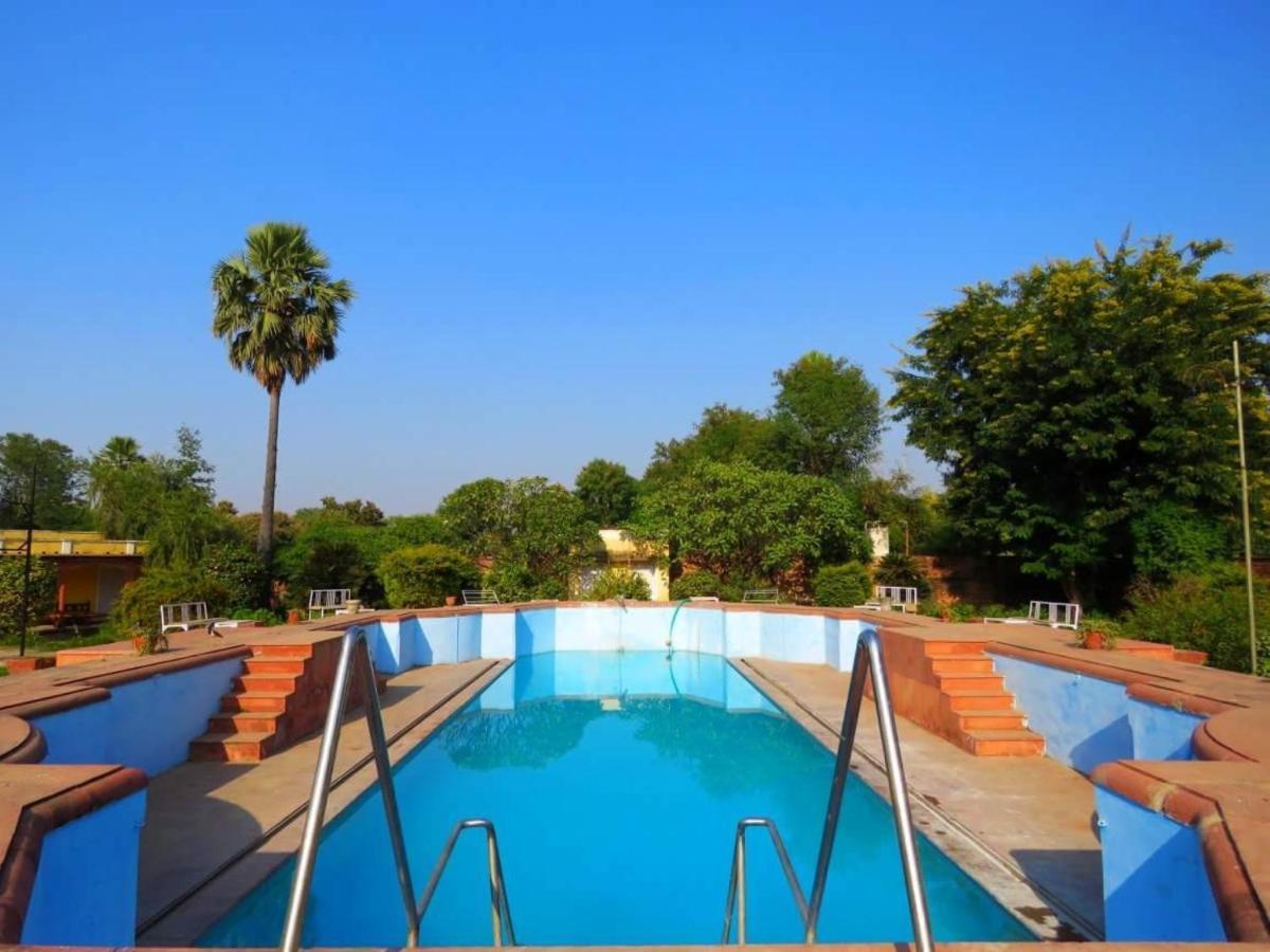 Bhanwar Vilas Palace Karauli Bagian luar foto