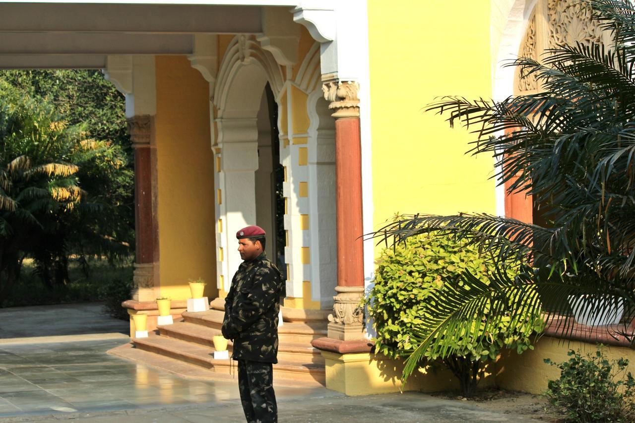 Bhanwar Vilas Palace Karauli Bagian luar foto