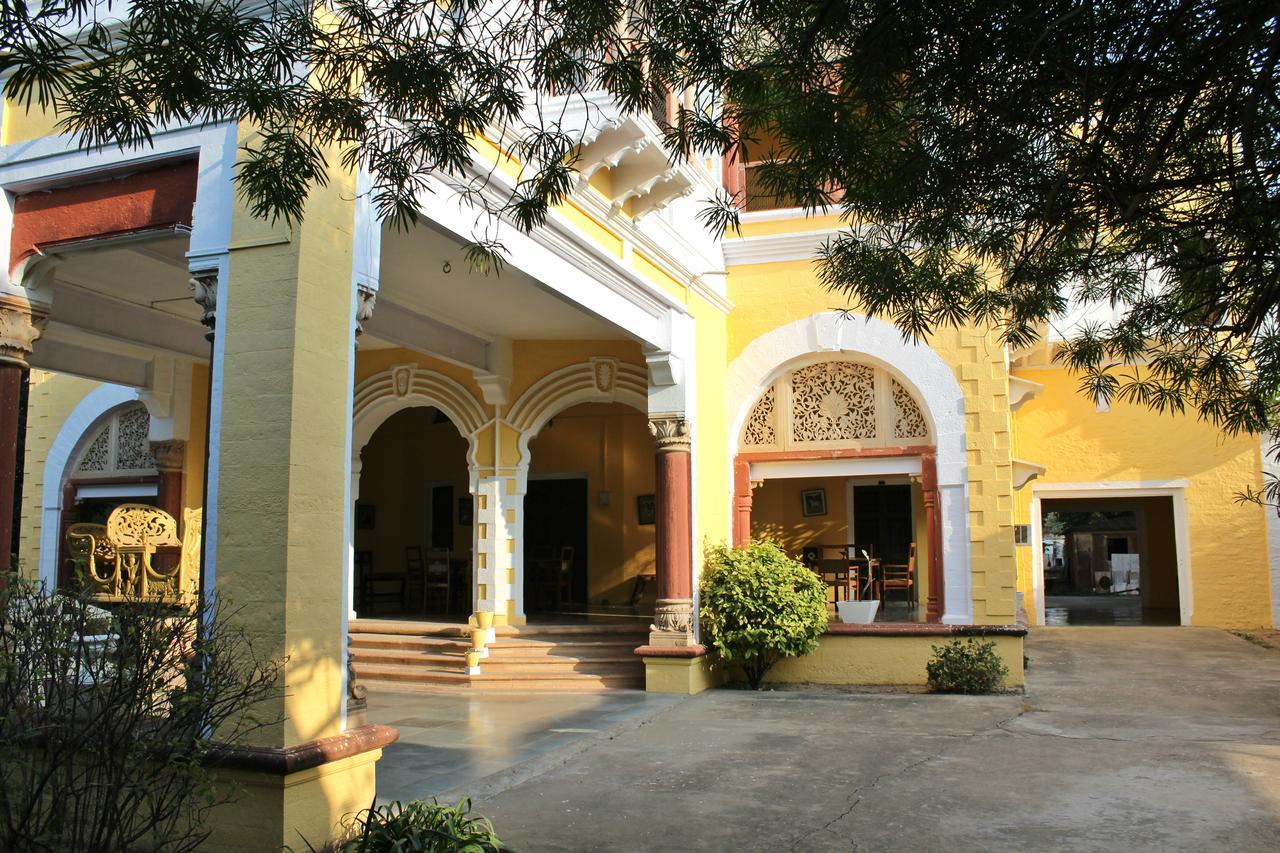 Bhanwar Vilas Palace Karauli Bagian luar foto