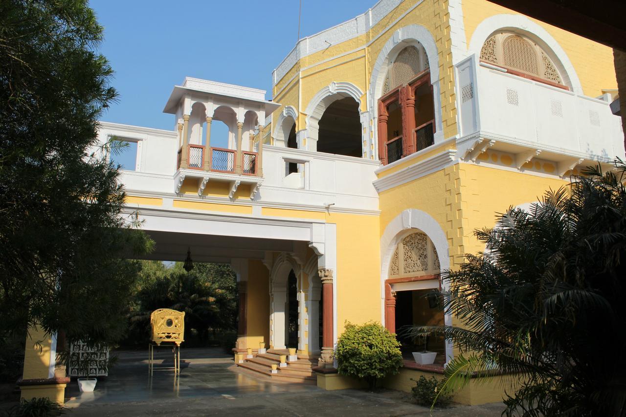 Bhanwar Vilas Palace Karauli Bagian luar foto