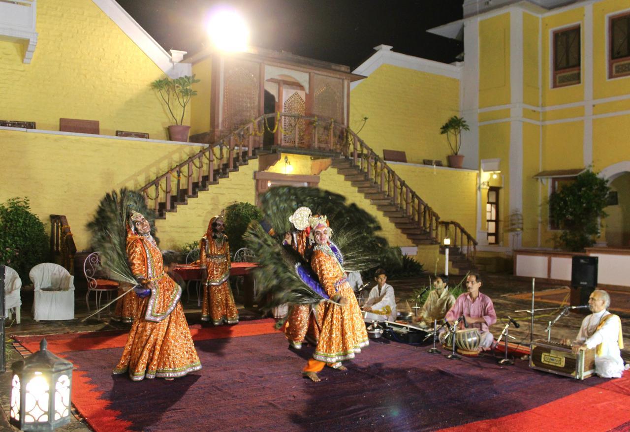 Bhanwar Vilas Palace Karauli Bagian luar foto