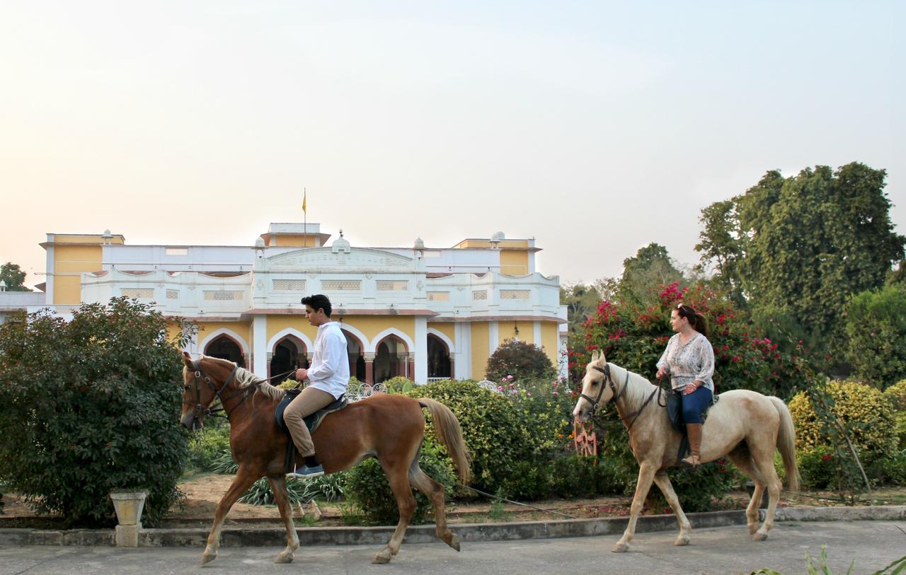 Bhanwar Vilas Palace Karauli Bagian luar foto